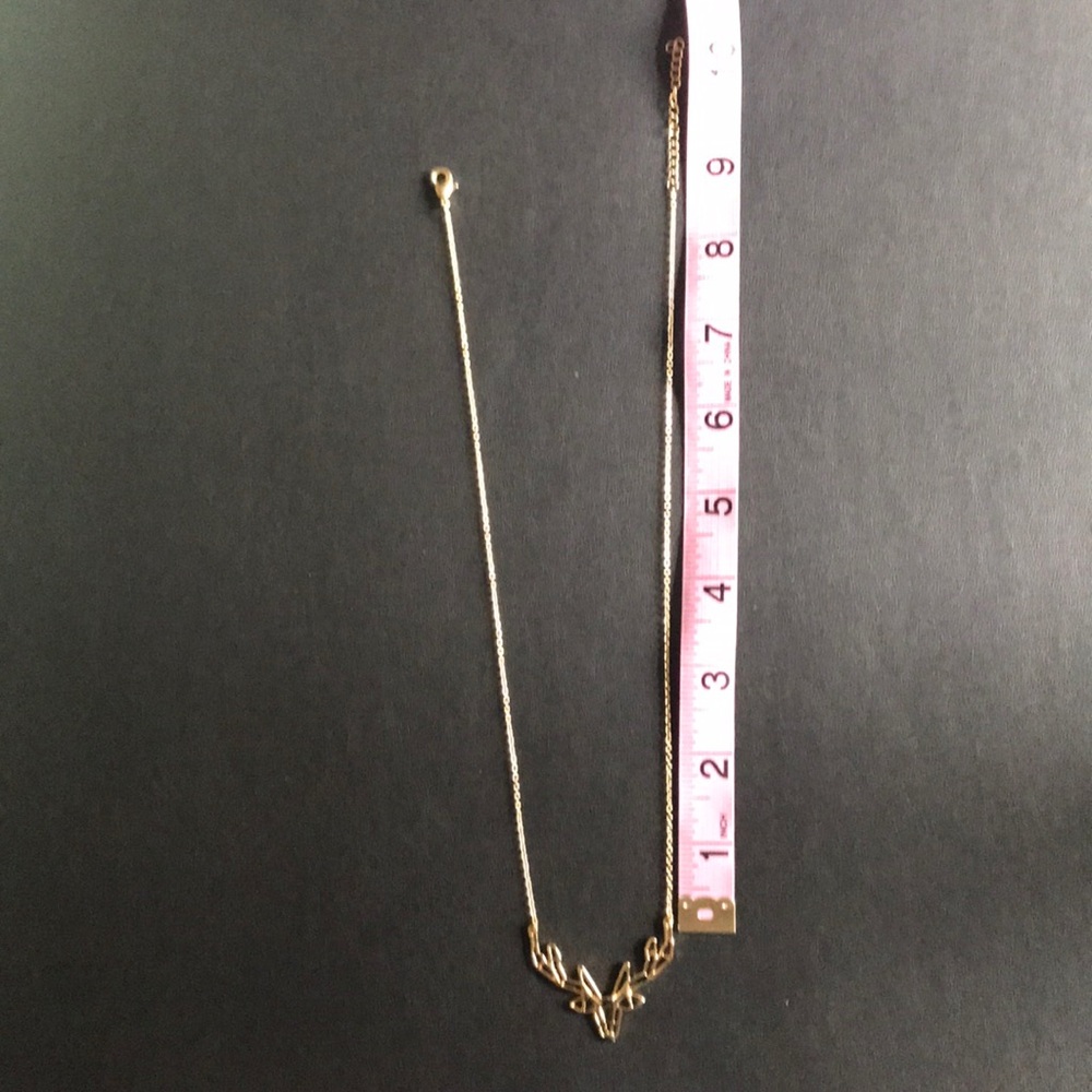 Deer Necklace - Picture 6 of 7